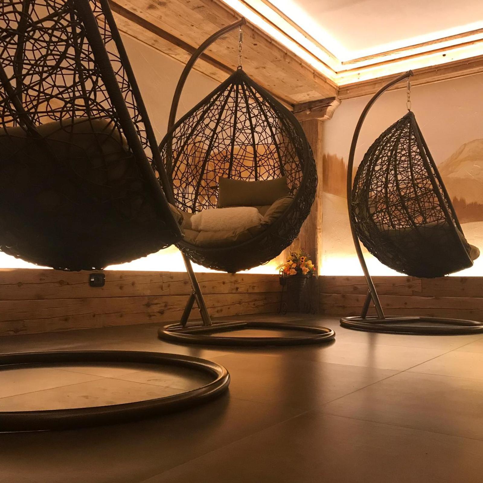 Wellness Hotel Dolomia Soraga Exterior photo