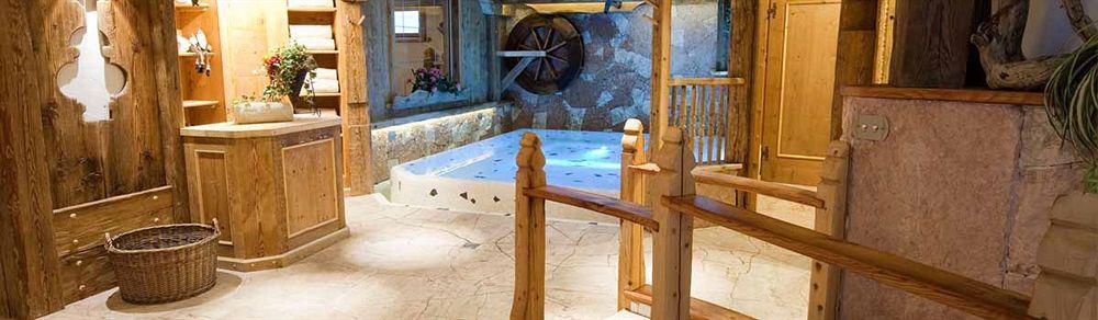 Wellness Hotel Dolomia Soraga Exterior photo