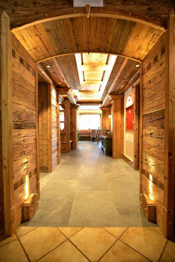 Wellness Hotel Dolomia Soraga Exterior photo