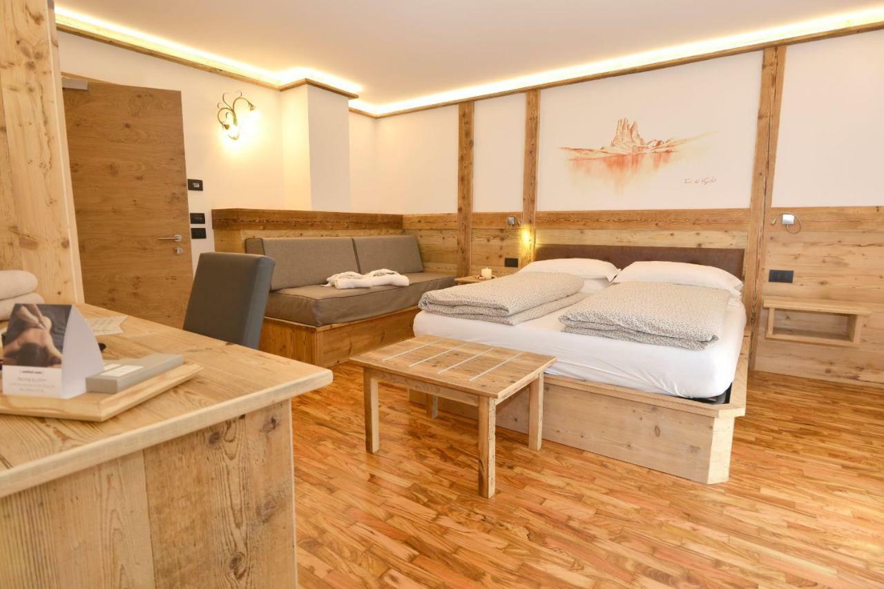 Wellness Hotel Dolomia Soraga Exterior photo